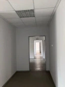 Здание, 2-этажное, общ.пл. 524,2 кв. м., неотделимые улучшения: охранная система, пожарная сигнализация, система видеонаблюдения, право аренды на земельный участок 1133 кв. м: Республика Коми, г. Печора, ул. Свободы, д. 3, 2-этажное здание